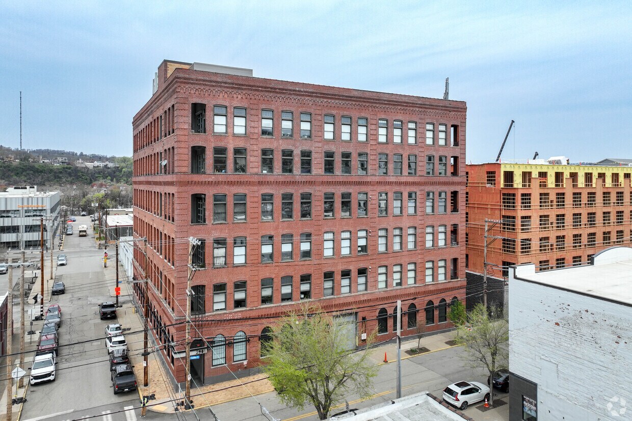 Foto principal - The Strip Lofts