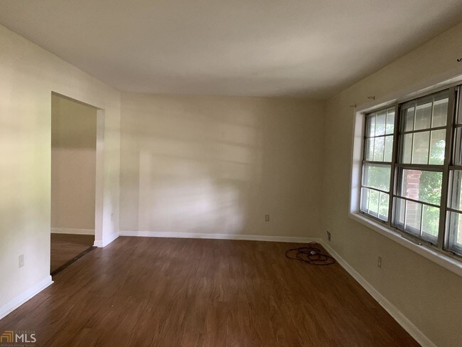 Building Photo - 1523 Indian Forest Trail