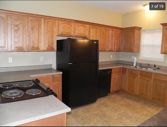 Foto del edificio - 4524 Willow Ave