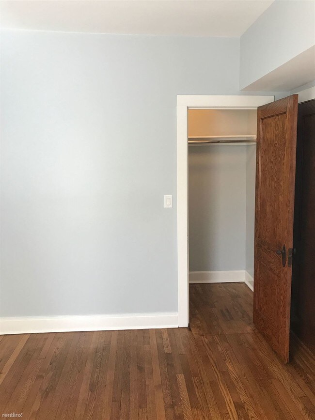 Foto del edificio - 2529 W Thomas St