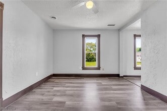 Building Photo - 812 Lovett Pl