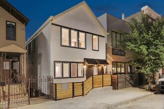 Building Photo - 723 N Willard Ct