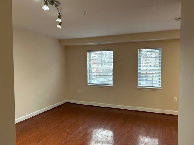 Foto del edificio - 3615 38th St NW