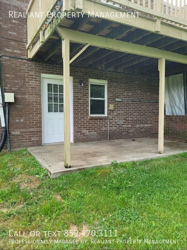 Building Photo - 220 S Keeneland Dr