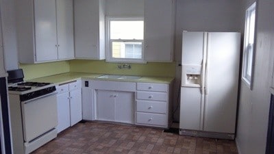 Building Photo - 30th St. 121 - B