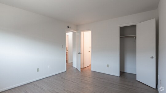 2BR.1.5BA,- 807SF - Carson Square Apartments