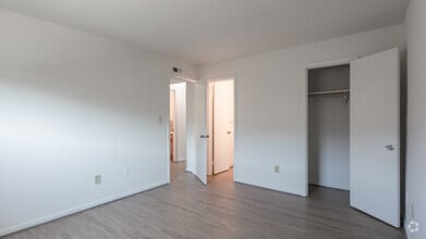 2BR.1.5BA,- 807SF - Carson Square Apartments