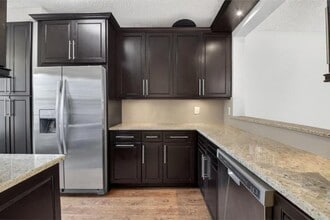 Building Photo - 20951 Via Alamanda