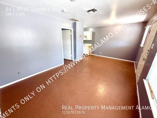 Foto del edificio - 643 W Summit Ave.