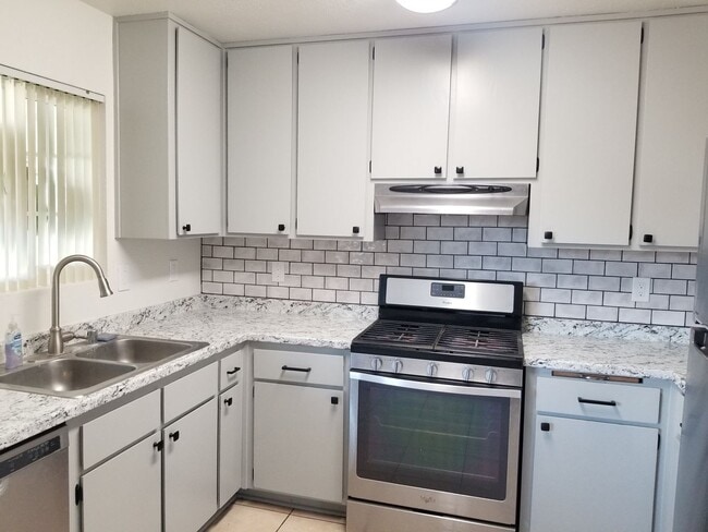 Foto del edificio - Coming soon for Rent in Imperial!