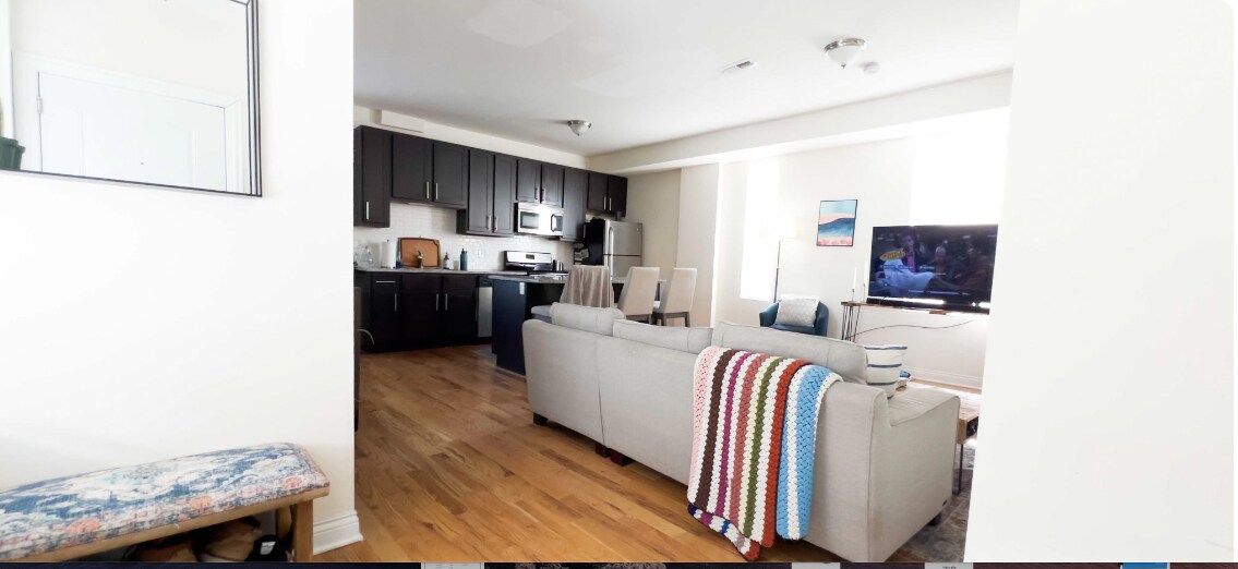 Foto principal - 1608 N Bosworth Ave