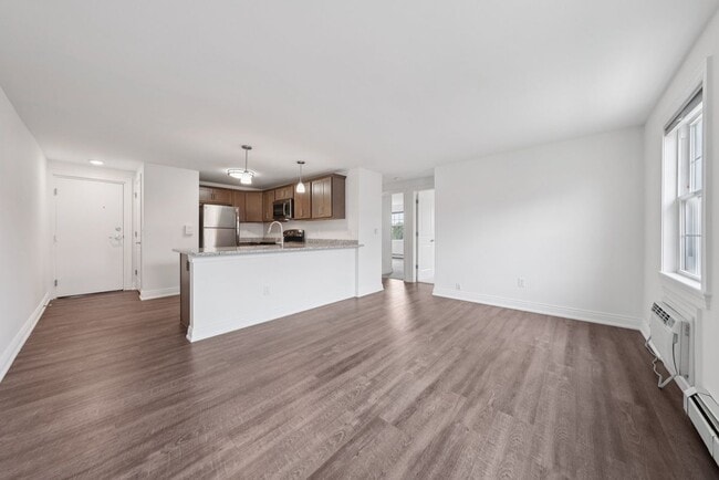Foto del edificio - 1355 Millersport Hwy
