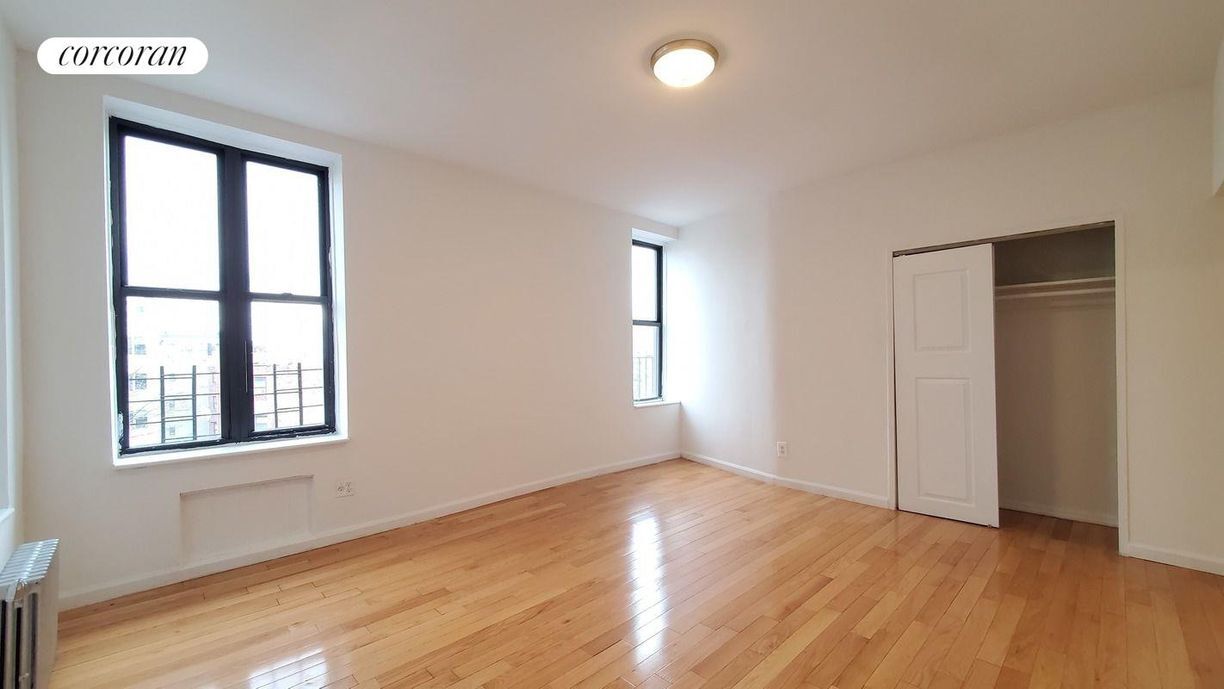 Primary Photo - 81 W 127th St