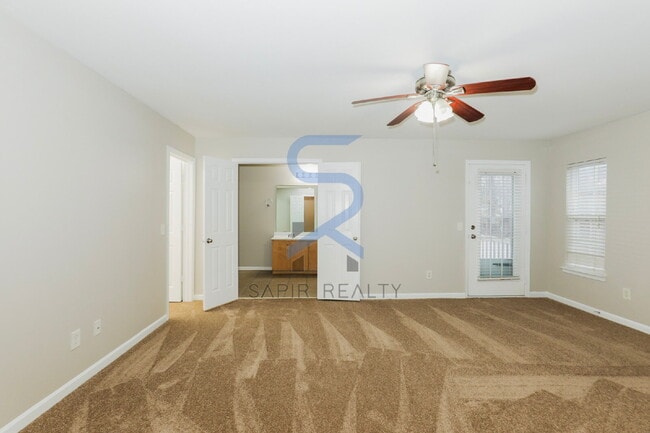 Building Photo - Where Neighbors Feel Like Family – 3BR/2.5BA in Lawrenceville