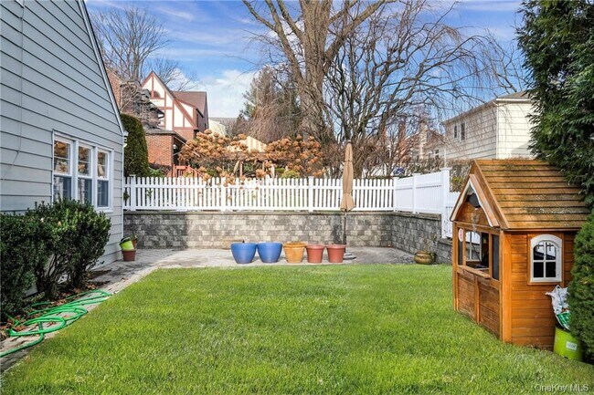 Foto del edificio - 6 Club Way