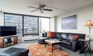 Foto del edificio - 5445 N Sheridan Rd