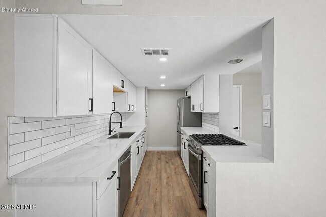 Foto del edificio - 4107 W Wonderview Rd