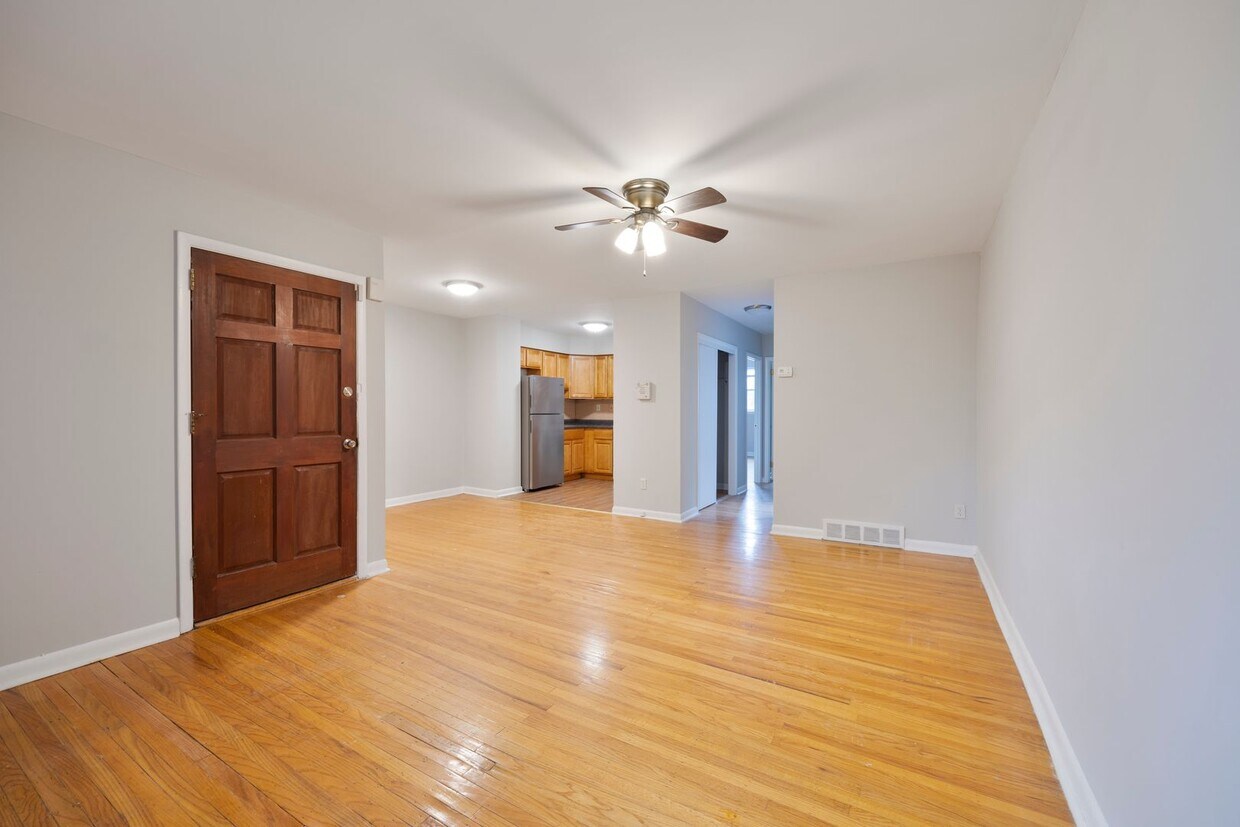 Foto principal - 3929 Lankenau Ave