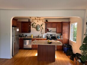 Building Photo - 2105 W 47th Ave