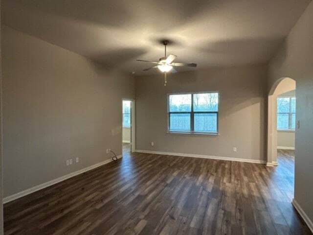 Foto del edificio - 1117 Wheatfield Ln