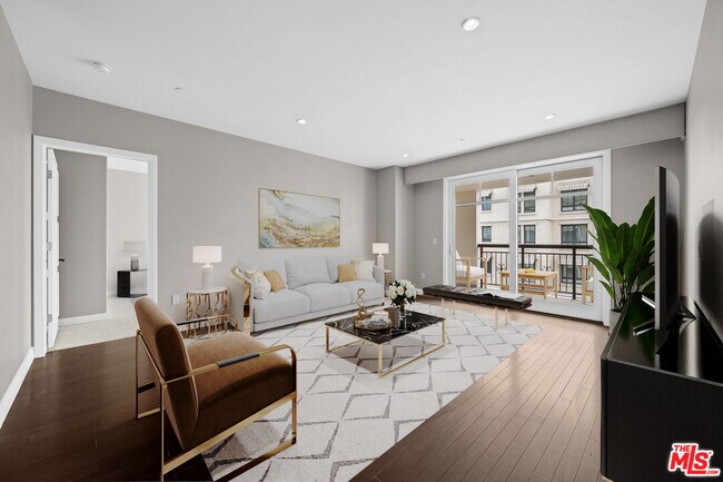 Building Photo - 523 Caruso Ave
