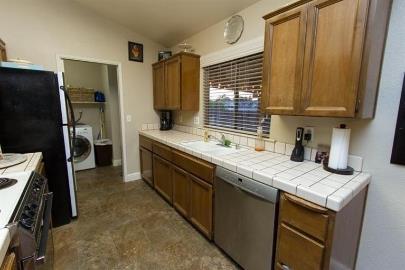 Foto del edificio - 6044 E Illinois Ave