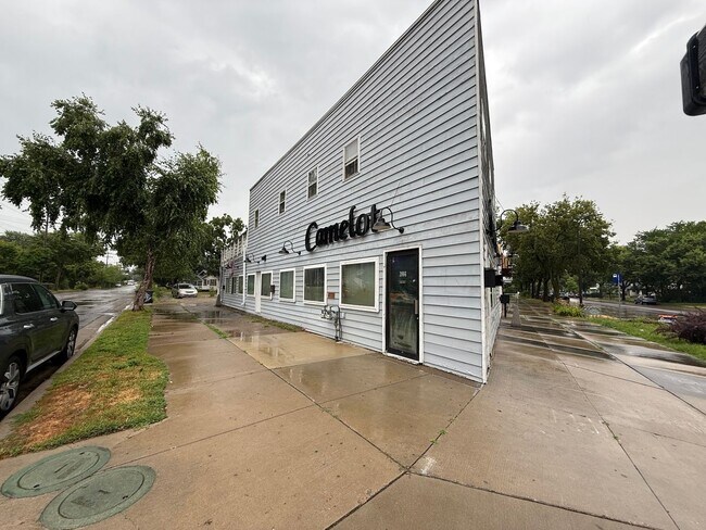 Foto del edificio - 3966-3966 Minnehaha Ave