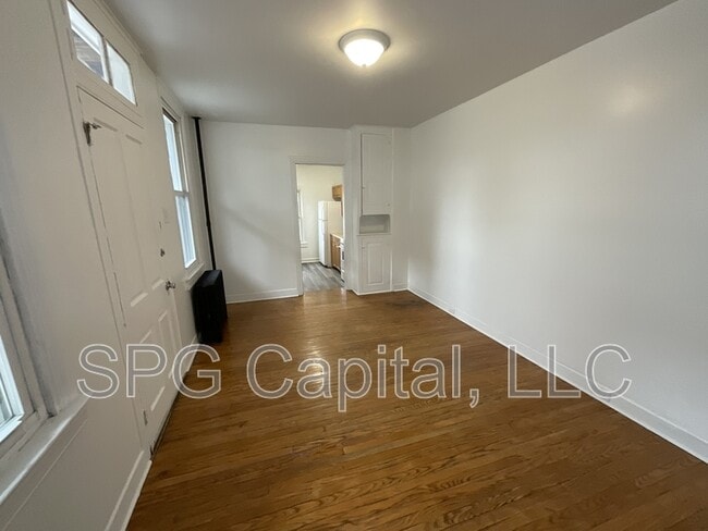 Foto del edificio - 213 Jefferson Ave