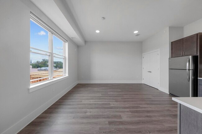 Foto del edificio - 660 Grand St