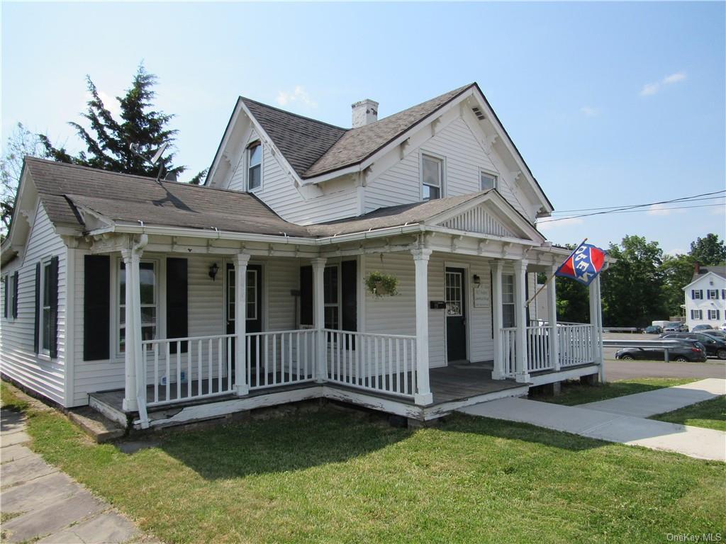 Foto principal - 93 Brookside Ave