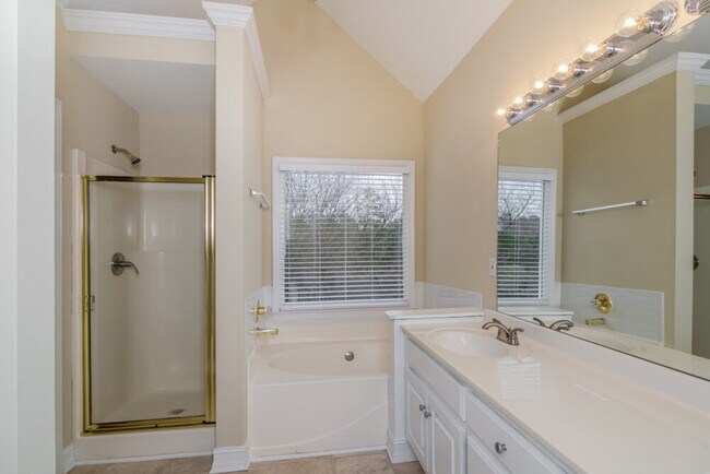Building Photo - 1635 Montrachet Dr