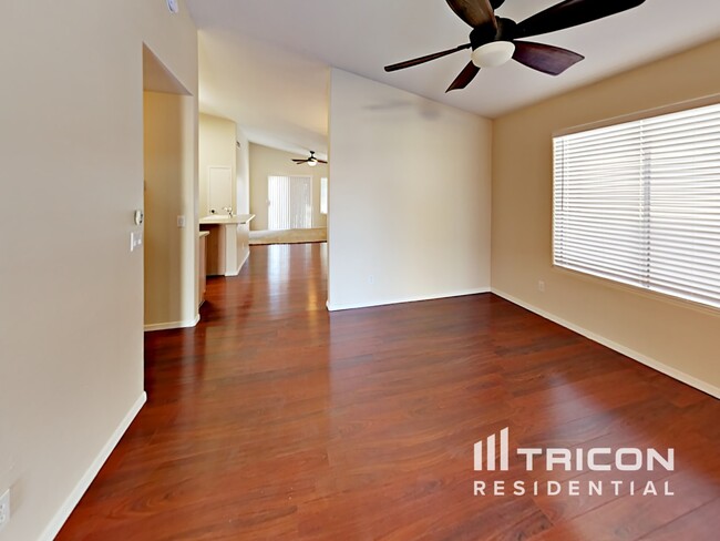 Foto del edificio - 13541 W Ocotillo Ln