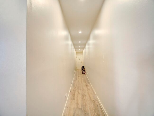 Building Photo - 201 45th St