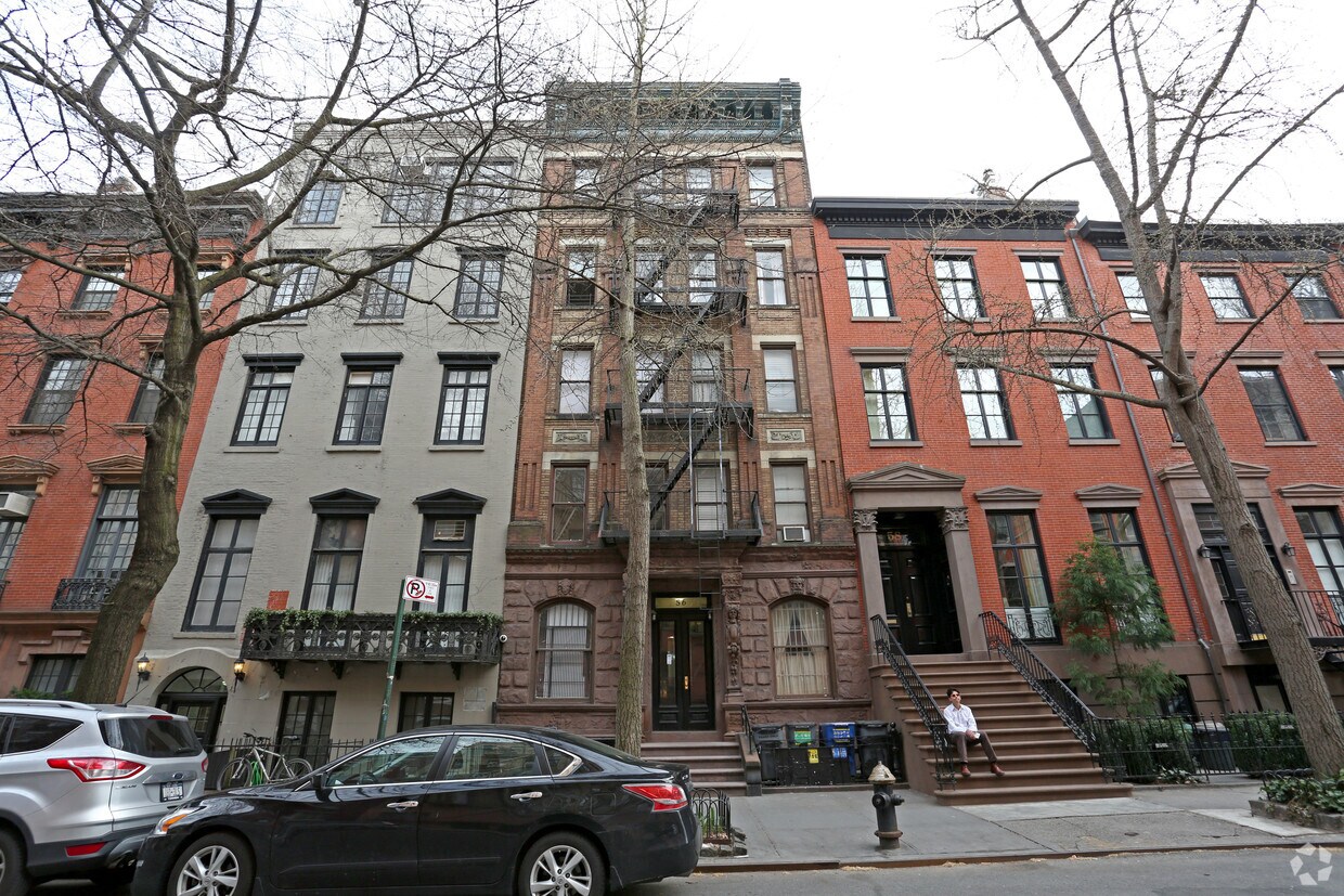 Foto del edificio - 56 Morton St