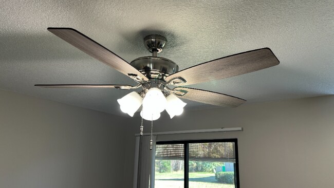 Foto del edificio - 10200 Belle Rive Blvd