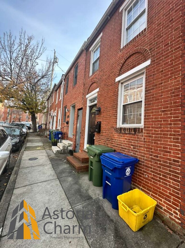 Foto del edificio - 3 Bedroom Home with Rooftop Views and Modern Finishes