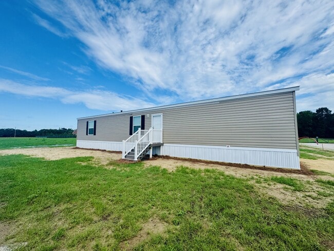 Building Photo - 123 Blissful Ct