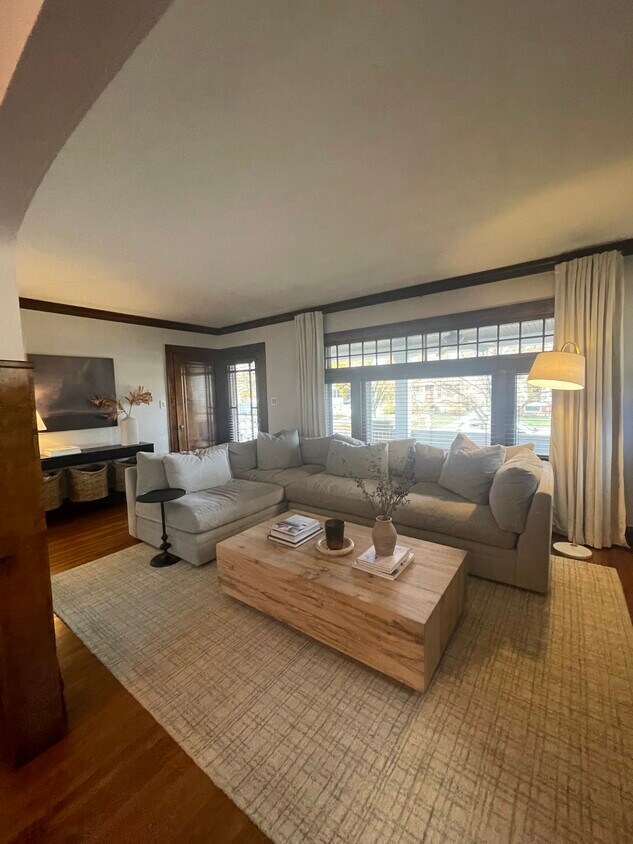 Foto principal - 16507 Ernest Ave