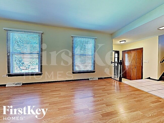 Building Photo - 22600 Amy Dr