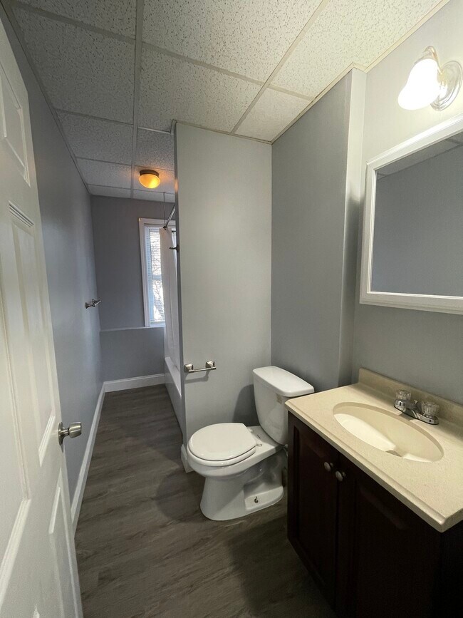 Building Photo - 191 Beech Street, Unit 3B