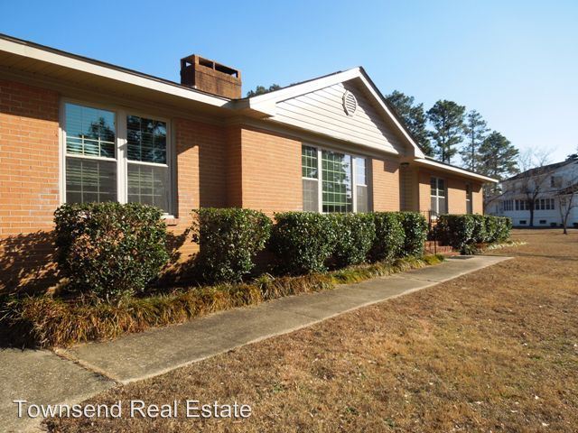 Building Photo - 5810 Arbutus Trl