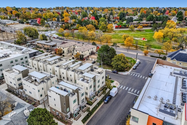 Foto del edificio - 177 S Harrison St