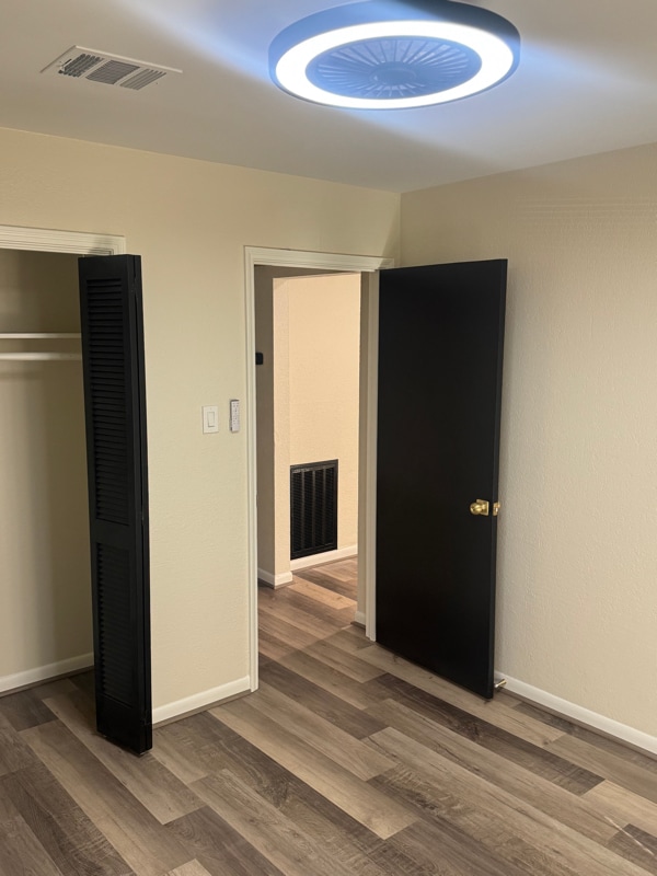 Building Photo - 9428 Tooley Dr