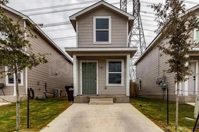 Building Photo - 7128 Elm Cv