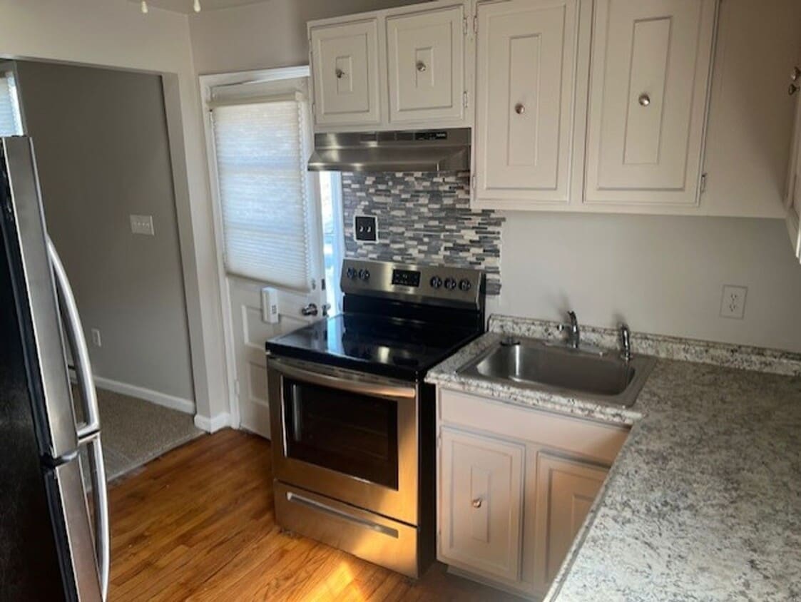 Foto principal - 4216 Jonestown Rd