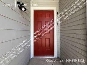 Building Photo - 2400 Eilers Ln