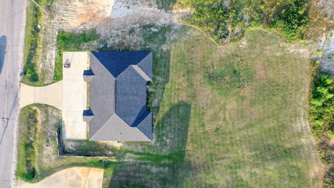 Foto del edificio - 6 Cal Rd