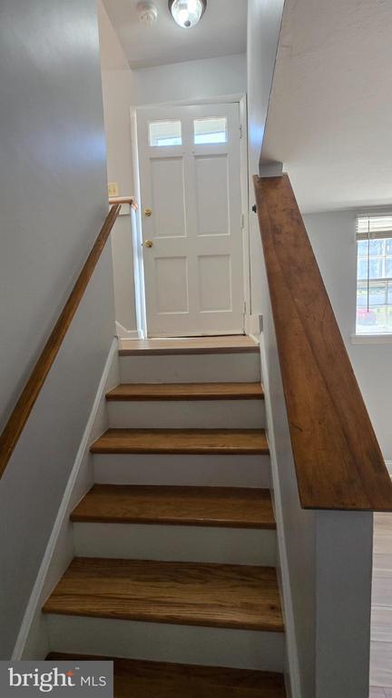 Foto del edificio - 3216 Berkley Ln