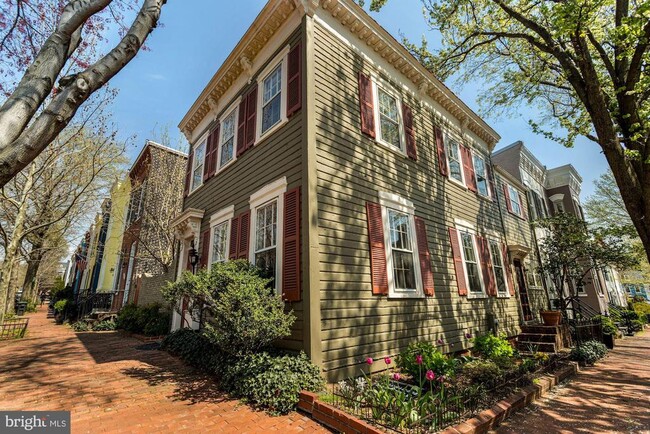 Foto del edificio - 1537 33rd St NW