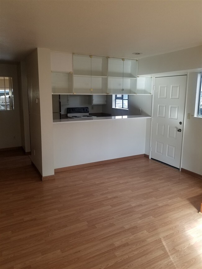 Building Photo - 2209 Kietzke Ln